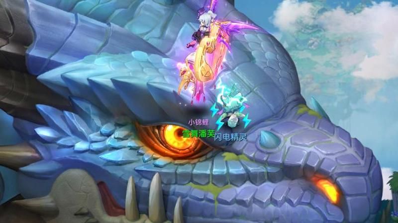 驯龙物语怎么在战斗中召唤宠物呢